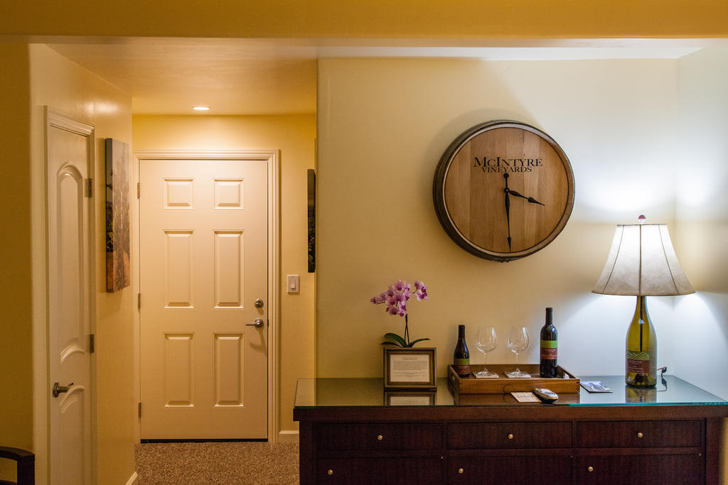 The Vendange Carmel Inn & Suites Kamer foto